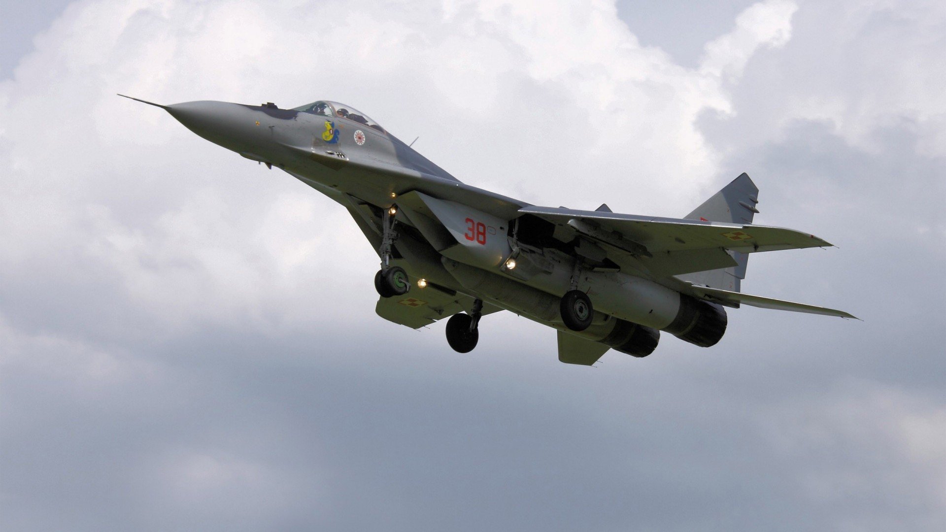 爱游戏app下载-利物浦进攻节奏快速，红军冲刺联赛冠军，苦不苦看看红军利物浦难不难