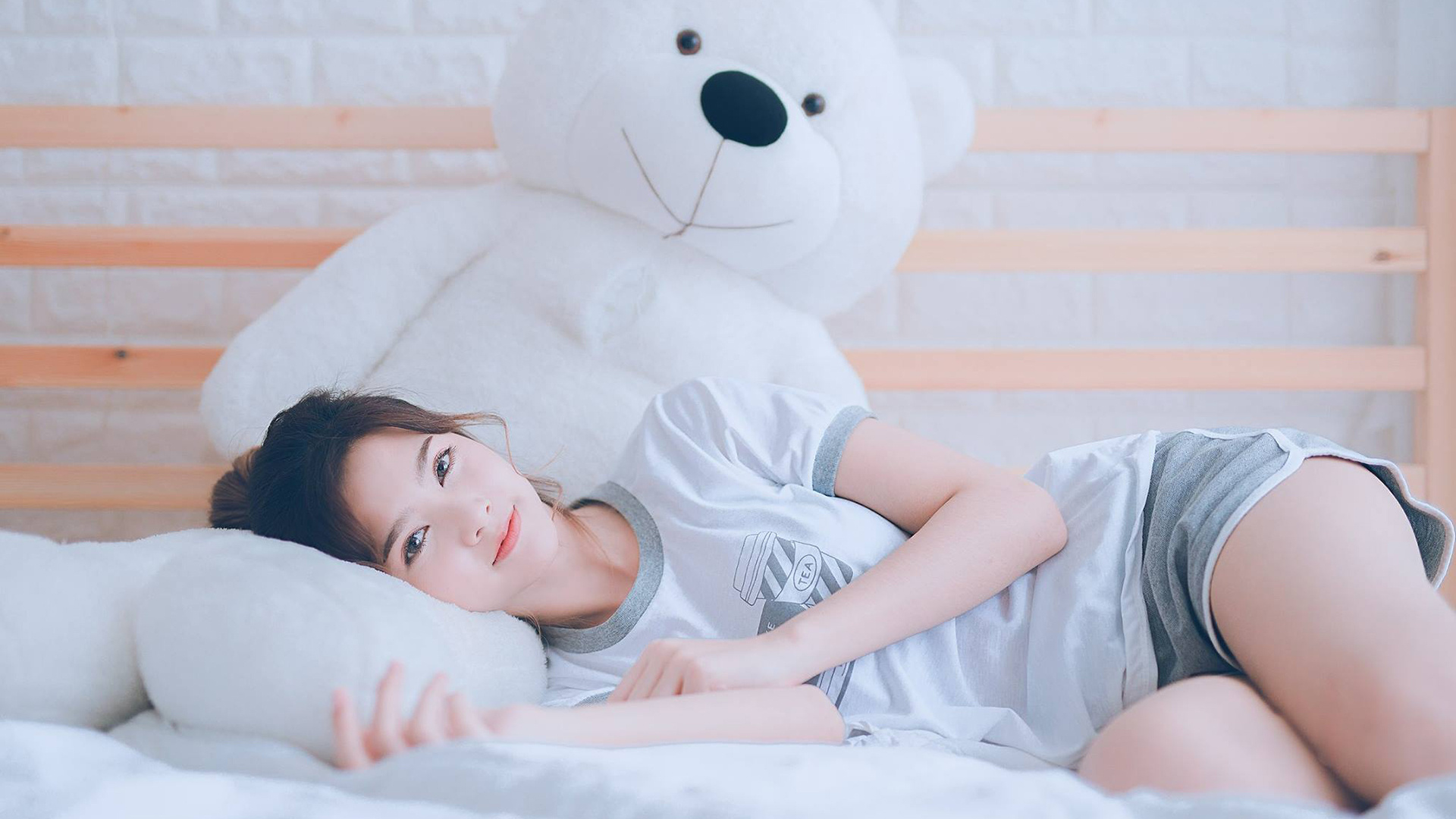 爱游戏体育APP下载-阿尔阿赫利球迷组织举办庆祝活动，支持球队，阿尔及利亚阿赫兰